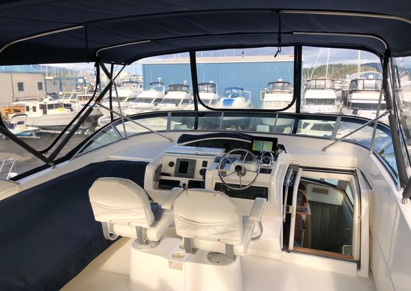 Bayliner 5288-PILOTHOUSE image