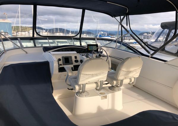 Bayliner 5288-PILOTHOUSE image