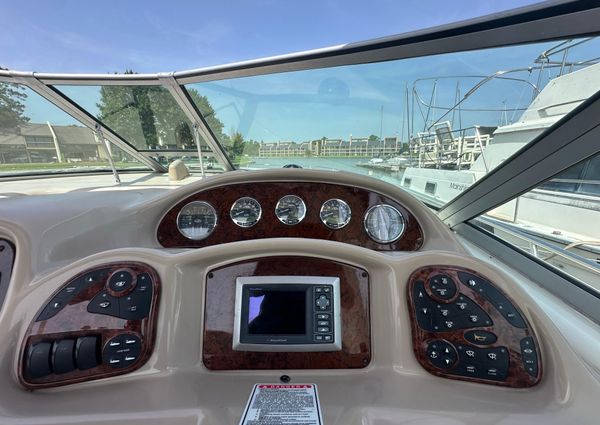 Sea Ray 340 Sundancer image