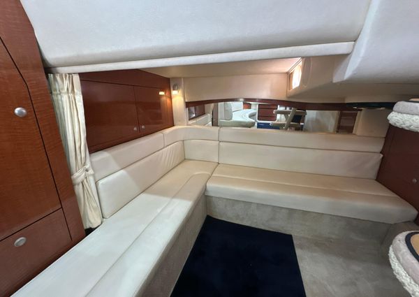Sea Ray 340 Sundancer image
