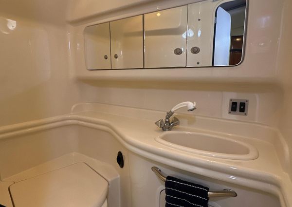 Sea Ray 340 Sundancer image