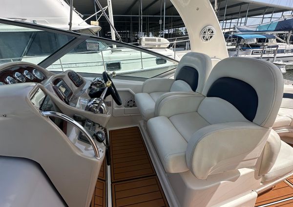 Sea Ray 340 Sundancer image
