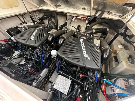 Sea Ray 340 Sundancer image