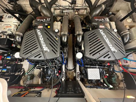 Sea Ray 340 Sundancer image