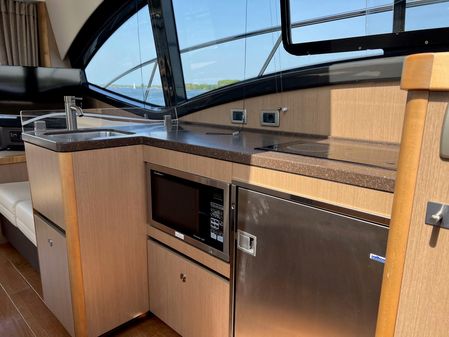 Sea Ray 400 Sundancer image