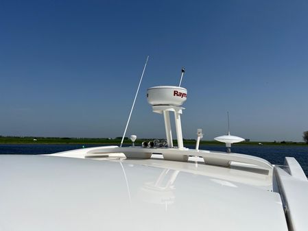 Sea Ray 400 Sundancer image