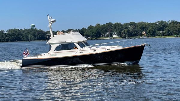 Hinckley Talaria 44 Flybridge MY