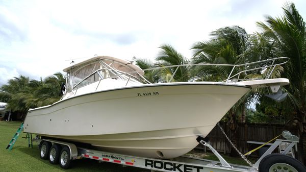 Grady-White Express 330