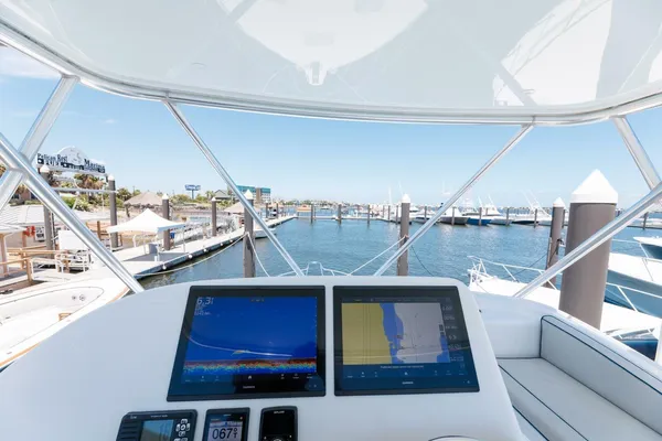 Hatteras GT45X Flybridge image