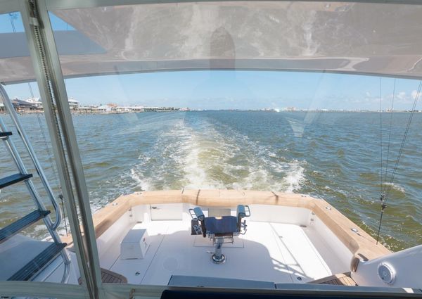 Hatteras GT45X Flybridge image