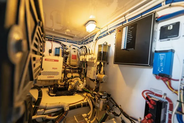 Hatteras GT45X Flybridge image