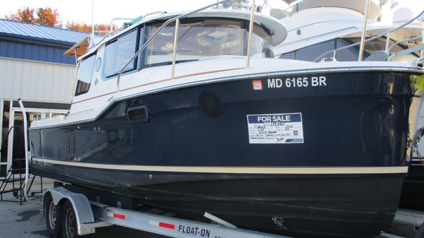 Ranger Tugs R25