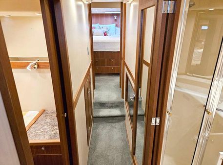 Bayliner 4788-PILOTHOUSE-MOTORYACHT image