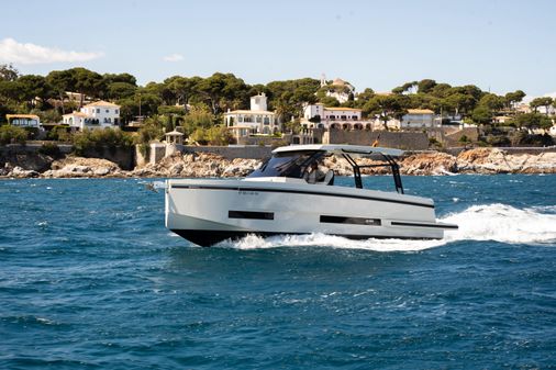 De Antonio Yachts D32 OPEN image