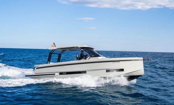 De Antonio Yachts D32 OPEN image