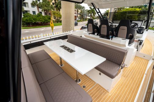 De Antonio Yachts D32 OPEN image