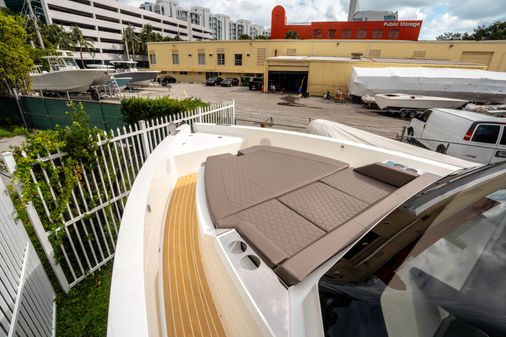 De Antonio Yachts D32 OPEN image