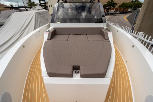 De Antonio Yachts D32 OPEN image