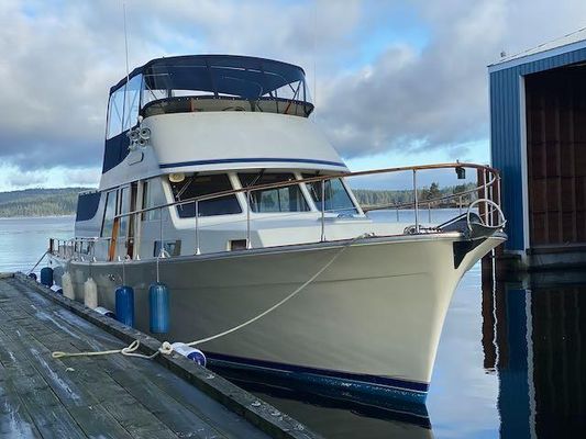 Tollycraft 48 Cockpit Motor Yacht - main image