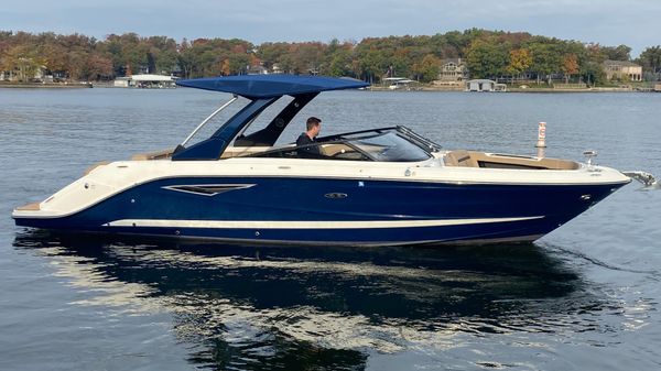 Sea Ray SLX 310 