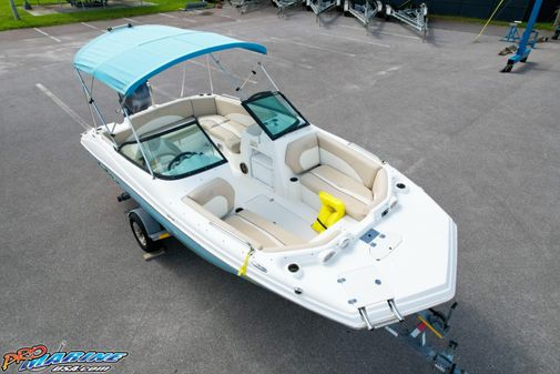 Nauticstar 203DC-SPORT-DECK image