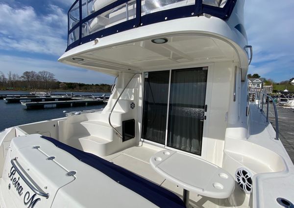 Sea Ray 420 Sedan Bridge image