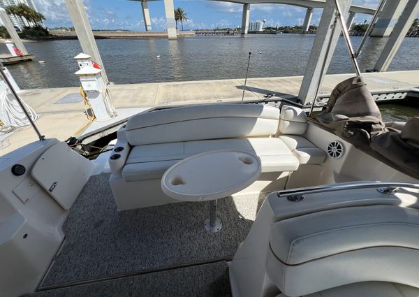 Rinker 340-FIESTA-VEE image