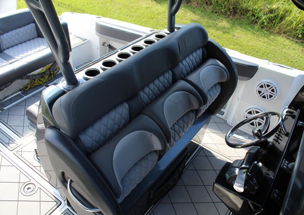 Nor-tech 340-SPORT-CENTER-CONSOLE image