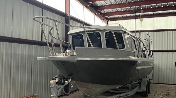 KingFisher 2725 Weekender