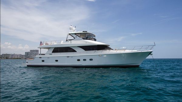 Ocean Alexander 80 Cockpit Motor Yacht