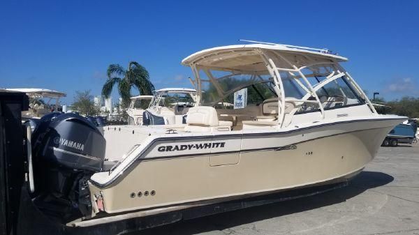 Grady-White Freedom 335