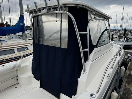 Boston-whaler 255-CONQUEST image