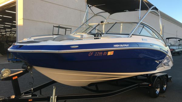 Yamaha Boats AR240 HO 