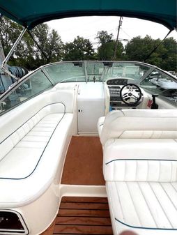 Sea Ray 270 Sundancer image