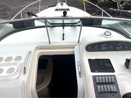 Sea Ray 270 Sundancer image