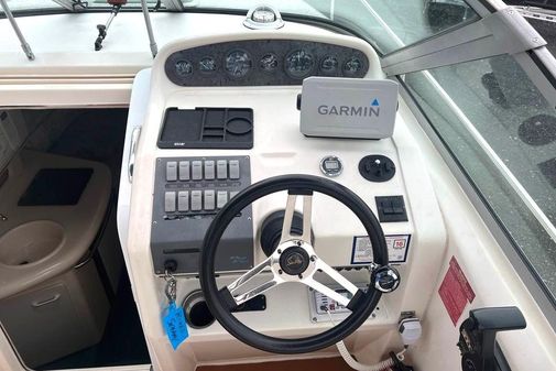 Sea Ray 270 Sundancer image