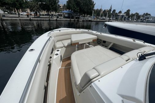 Boston Whaler 350 Realm image