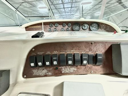 Sea Ray 370 Sundancer image