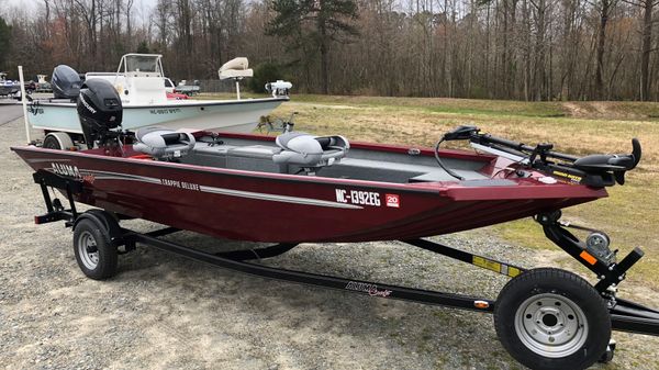 Alumacraft Boats For Sale >> Used Alumacraft Crappie Deluxe Boats For Sale Collins Inc Alumacraft Boats For Sale >> Used Alumacraft Crappie Deluxe Boats For Sale Collins Inc