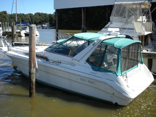 Sea Ray 330 Sundancer - main image
