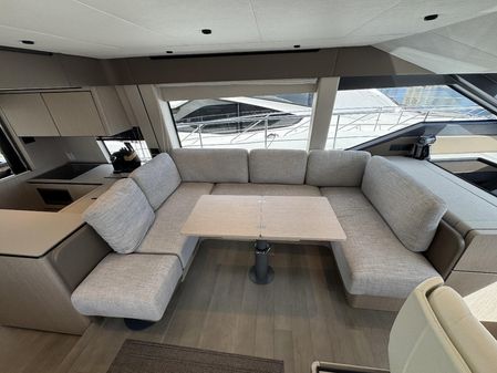 Ferretti Yachts 580 image