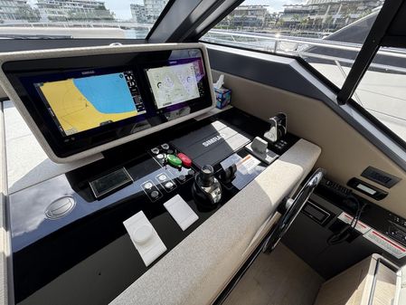 Ferretti Yachts 580 image