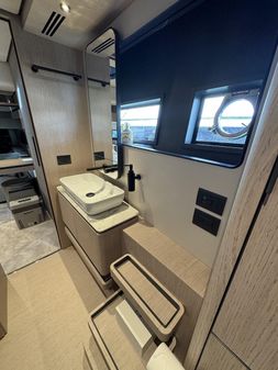 Ferretti Yachts 580 image