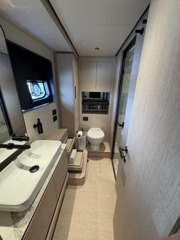 Ferretti Yachts 580 image