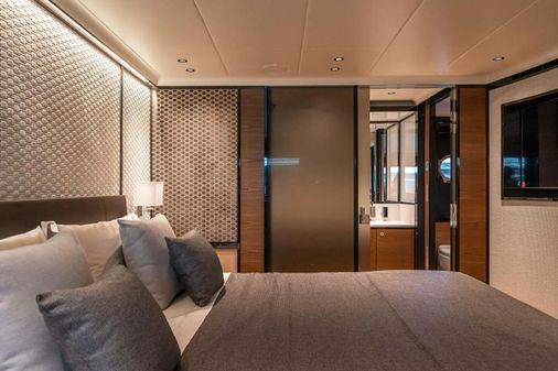 Absolute Navetta 68 image