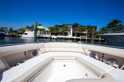 Boston Whaler 380 Realm image