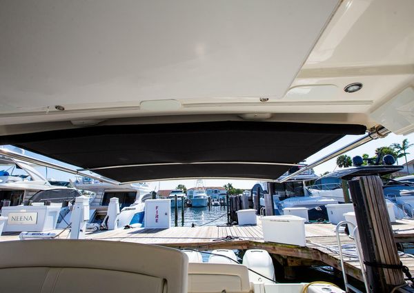 Boston Whaler 380 Realm image