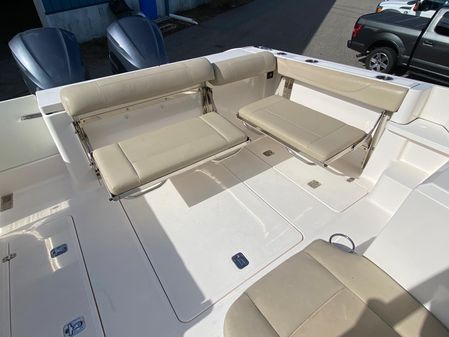 Pursuit OS 325 Offshore image