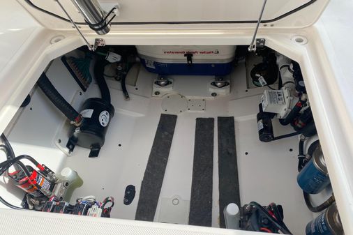Pursuit OS 325 Offshore image