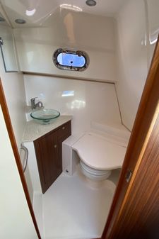 Pursuit OS 325 Offshore image
